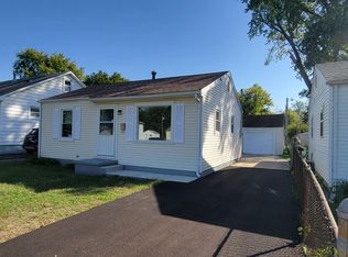 906 Ohio Ave, Springfield, IL 62702