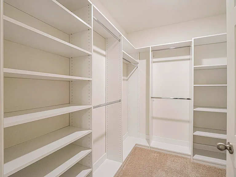 4103 Keeson Cir — Photo 18