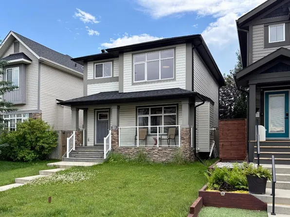 21 NE Walden Sq SE, Calgary, AB T2X 0M9