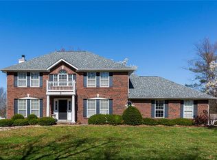 3 Albemarle Ct, O'Fallon, MO 63368