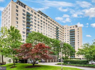10401 Grosvenor Pl APT 623, Rockville, MD