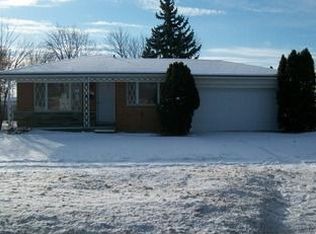 5202 E Eleven Mile Rd, Warren, MI 48091