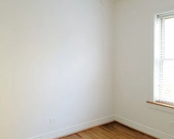 2024 W Foster Ave #3A — Photo 2