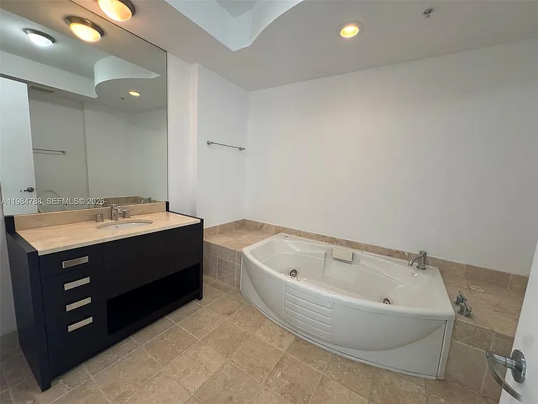 18201 Collins Ave #3505 — Photo 8