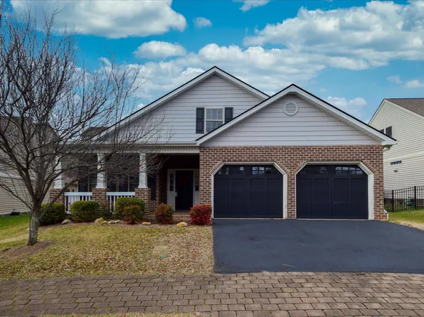 7009 Mountain Spring Trl, Roanoke, VA 24018