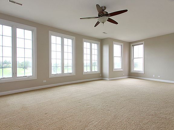 5th image of 1887 Admiral Ct