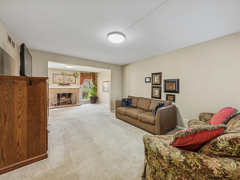 36119 N New Bridge Ct #0 — Photo 3
