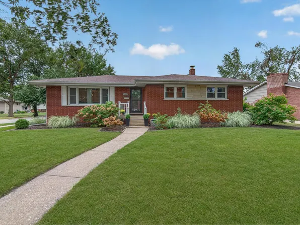 8605 Hohman Ave, Munster, IN 46321