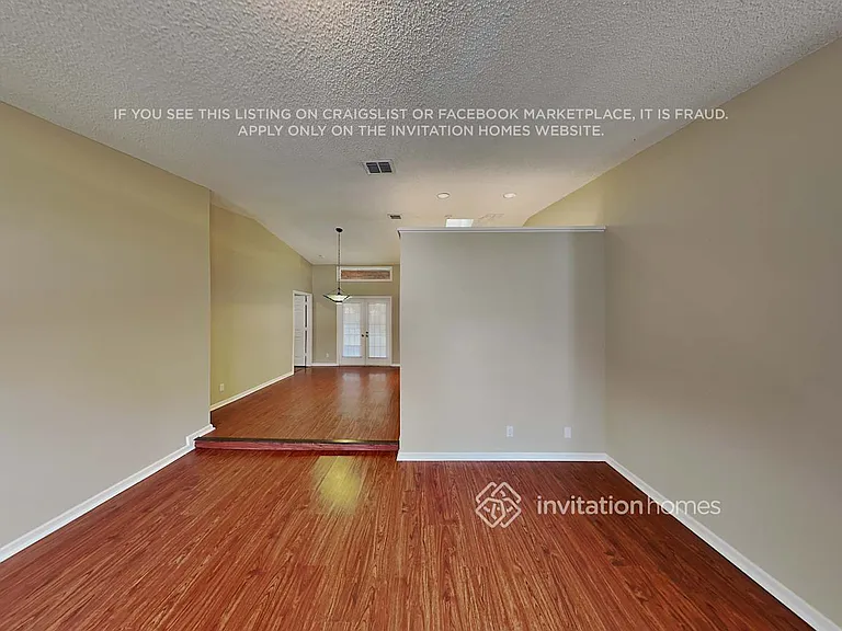 7540 NW 21st Ct — Photo 5