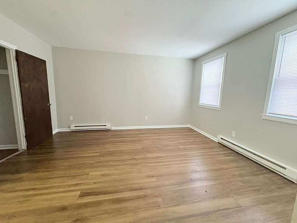 1st image of 516 Columbus Ave #Ff