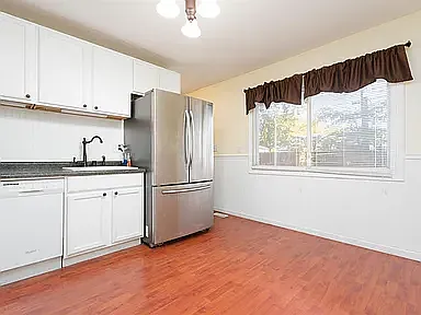2221 Biscayne Dr — Photo 6