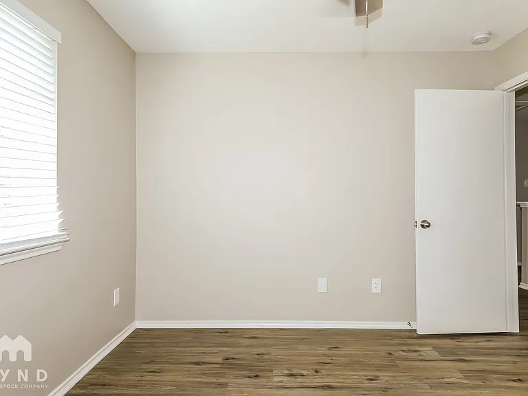 33119 Cottonwood Bnd — Photo 12
