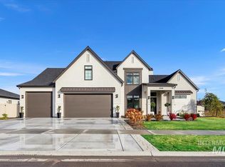 2546 N Heirloom Ave, Eagle, ID 83616