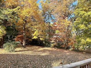 221 Cogdill Rd, Knoxville, TN 37922