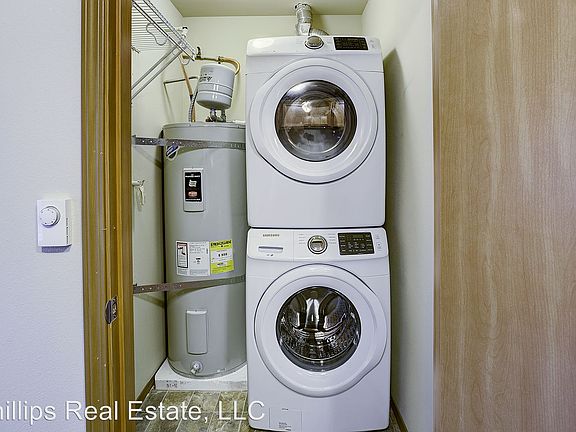 5th image of 12300 Ambaum Blvd SW APT 306