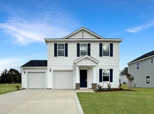 177 Hornet Dr, Raeford, NC 28376