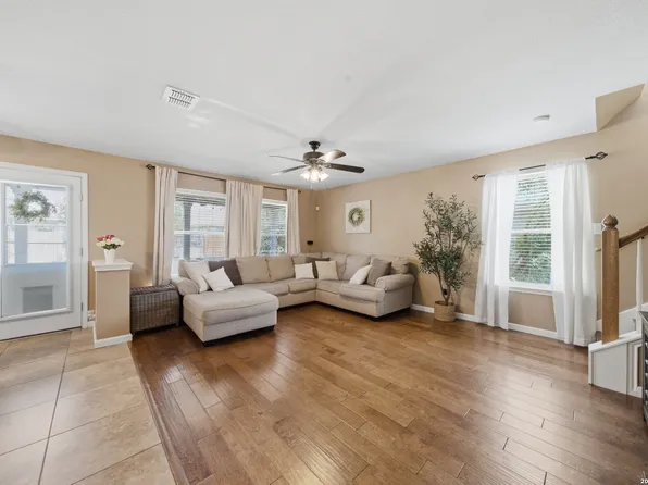 409 DONALAN DR, Converse, TX 78109