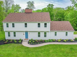 7239 Huntington Rd, Hudson, OH 44236