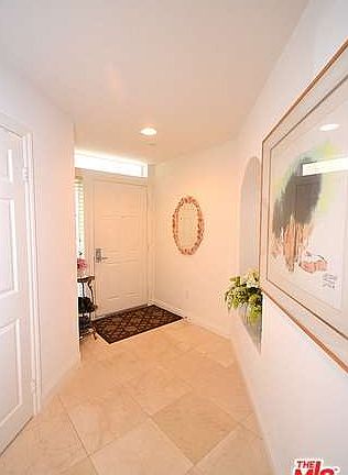 3rd image of 5831 Seawalk Dr Unit 120