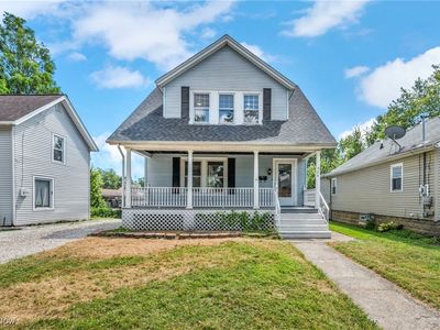 924 Walnut St, Elyria, OH, 44035
