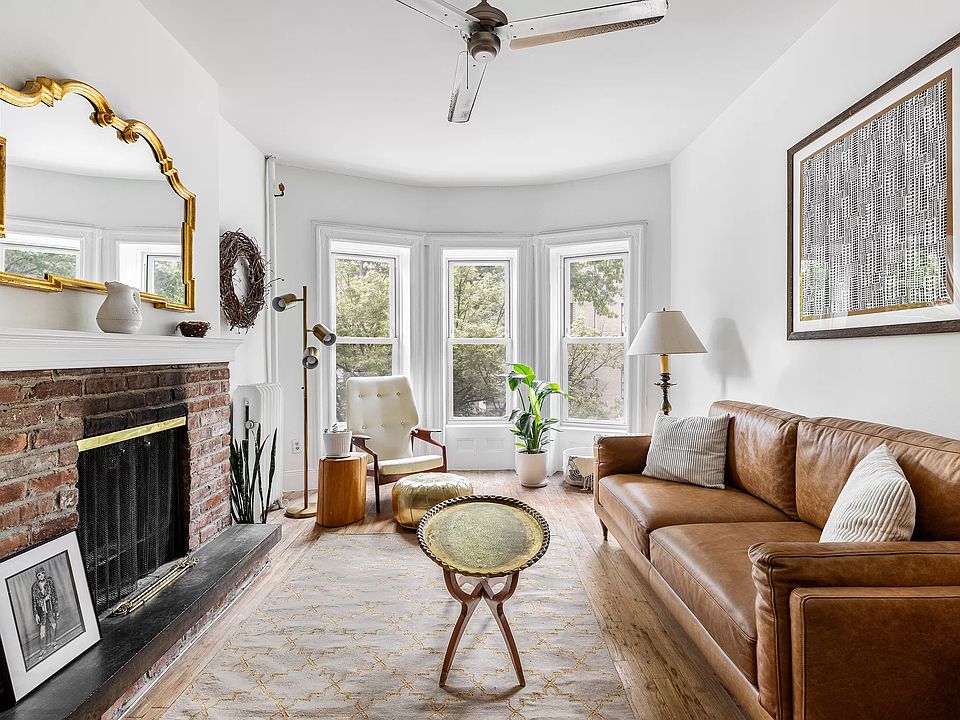 1st image of 708 8th Ave APT 2R