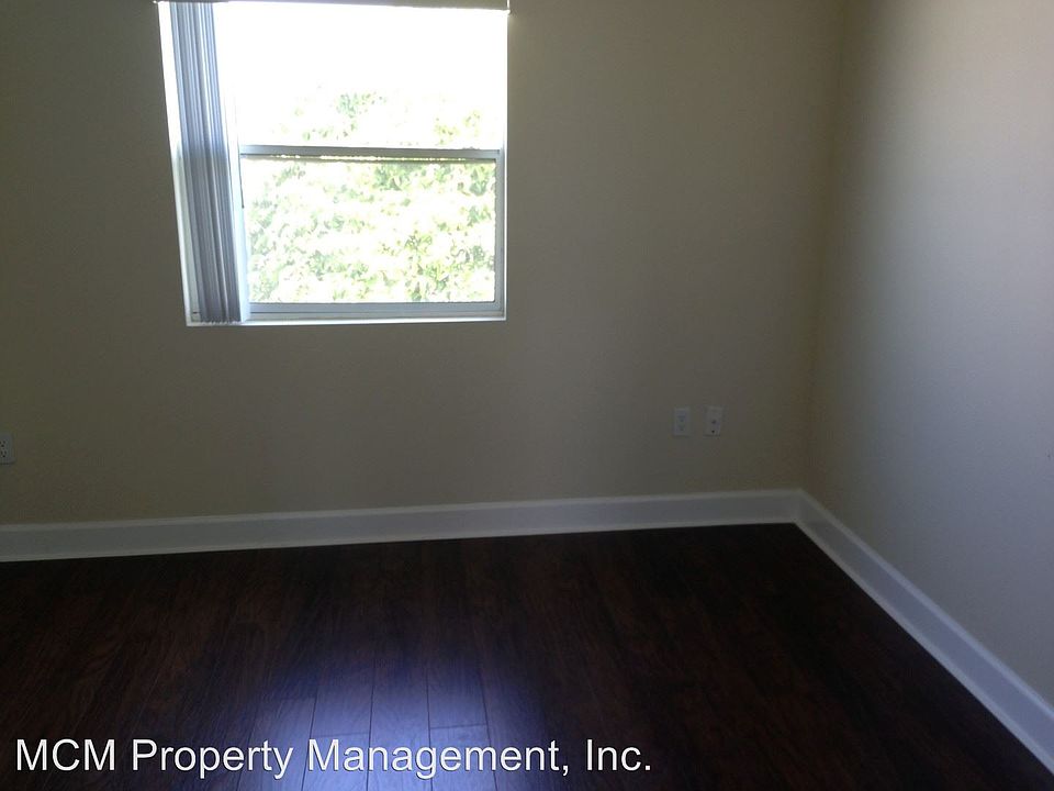 2nd image of 6033 Eleanor Ave APT 4