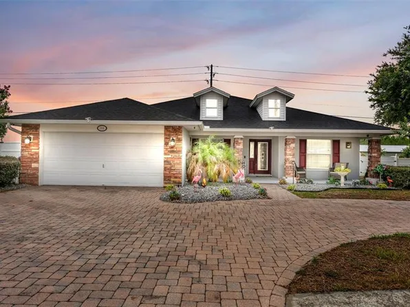 104 BENTLEY OAKS BOULEVARD, AUBURNDALE, FL 33823
