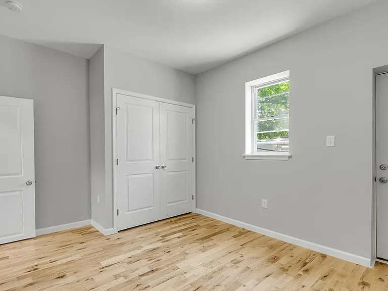 410 Diamond St. — Photo 10