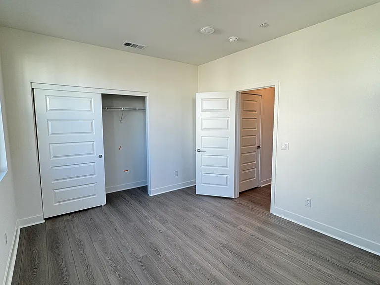 4225 S Heather Privado — Photo 6