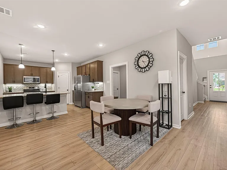 1010 Gentle Nook Dr — Photo 8