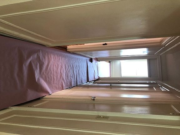 3rd image of 1017 Longfellow Ave APT 4