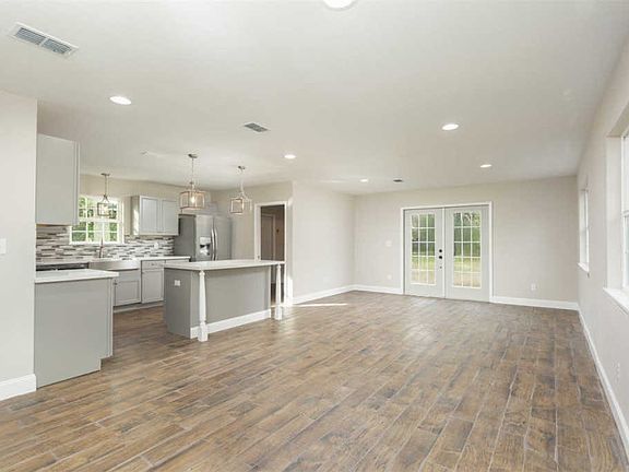 5th image of 6945 Ferris Hill St