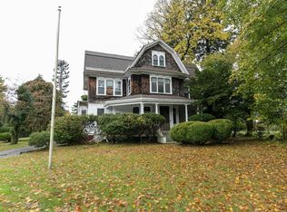912 Broad St, Shrewsbury, NJ