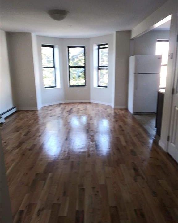 1st image of 110 Johnston St
