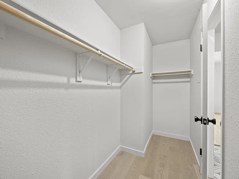 8708 Huebinger Pass — Photo 20
