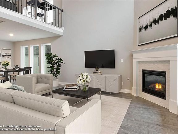 4th image of 2434 Robin Dr