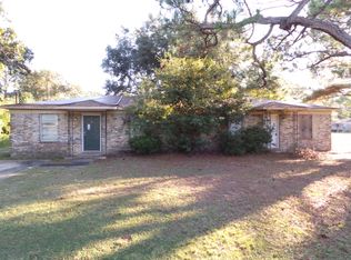 912 Calhoun Ave, Pensacola, FL 32507