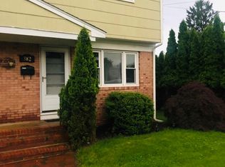 382 Voorhees Ave, Middlesex, NJ 08846