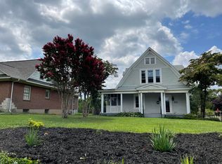 2266 Memorial Ave SW, Roanoke, VA 24015