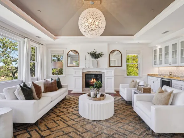 40 Sunny Oaks Drive, San Rafael, CA 94903
