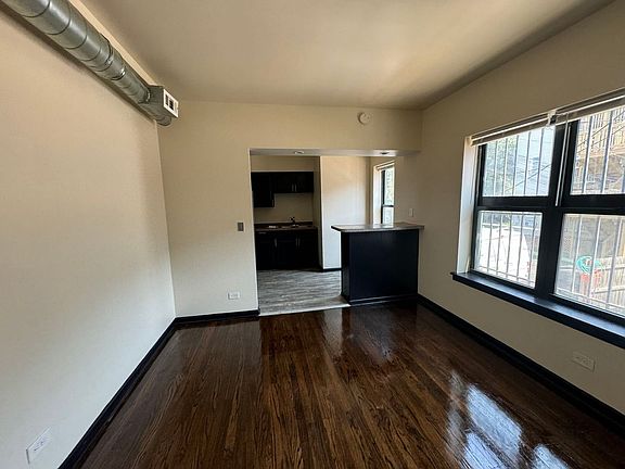 5th image of 8233 S Ingleside Ave APT 1E