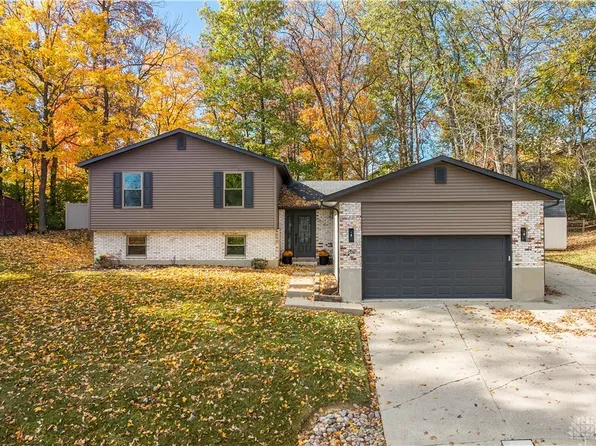 616 Kings Cross Ct, Dayton, OH 45449