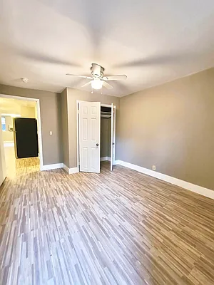 Rented by Delmark Realty LLC | media 44