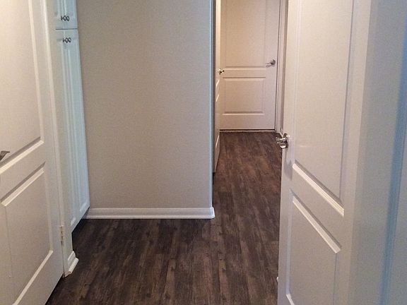 3rd image of 12385 Creekview Dr Unit 125