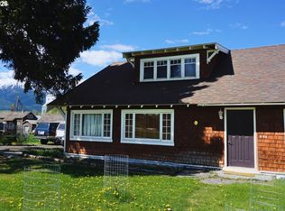 608 SW 2nd St, Enterprise, OR 97828