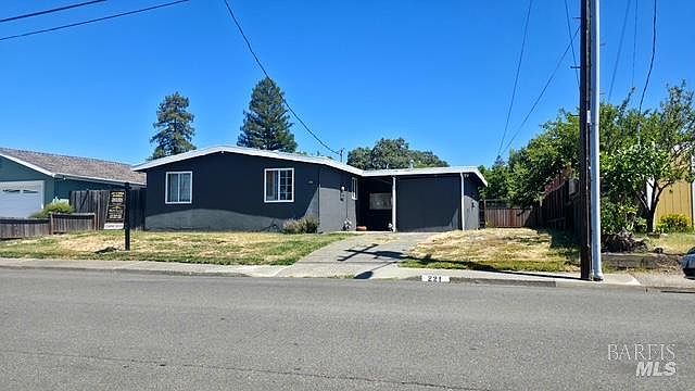 1st image of 221 Terrace Boulevard