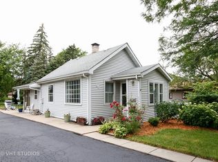 614 S Harvard Ave, Villa Park, IL 60181