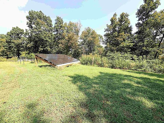 2nd image of 60A Grandpa Jones Rd