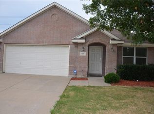 1205 Eastwick Dr, Arlington, TX 76002