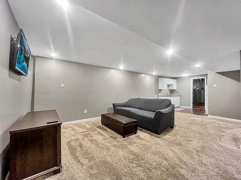 7238 Hikmat Rd #1A — Photo 8